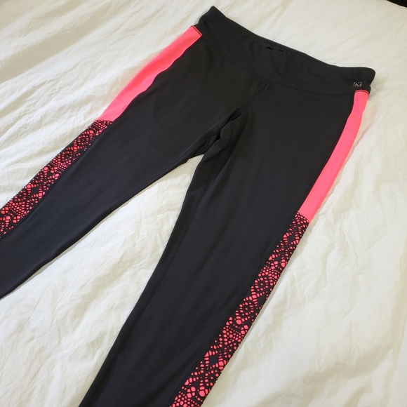 Active Leggings Size XL - Picture 8 of 11